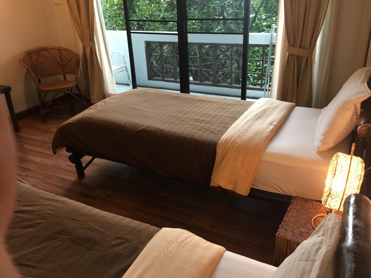 Superior Twin Room with Balcony