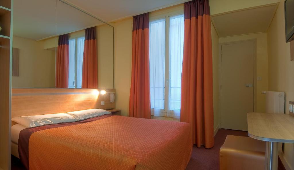 Double Room,61434691:JPEG