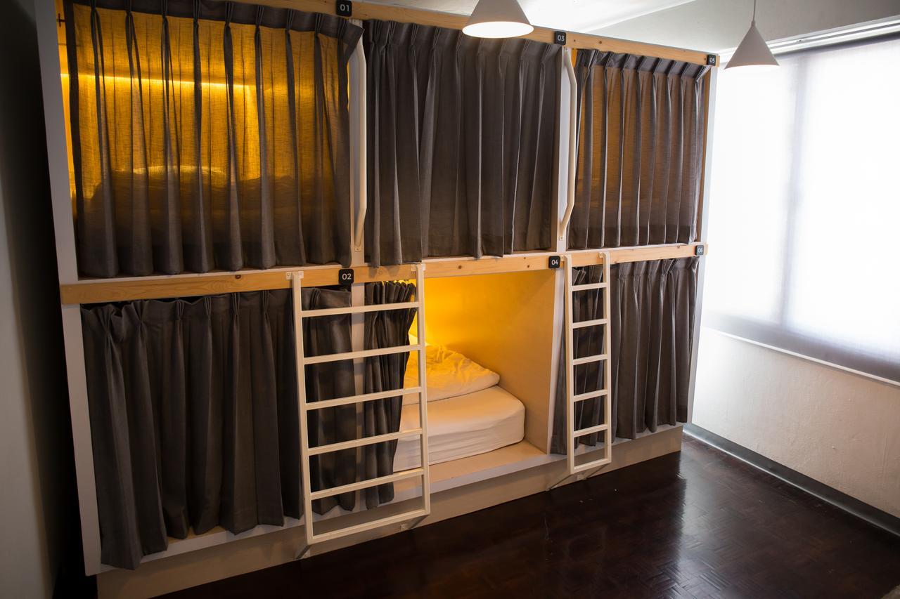 Capsule in 6-Bed Mixed Dormitory Room,632684202:JPEG