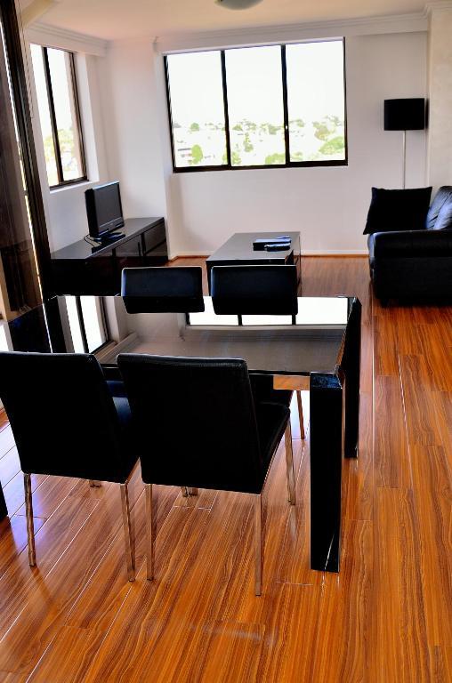 Two-Bedroom Apartment with Balcony,957416785:JPEG