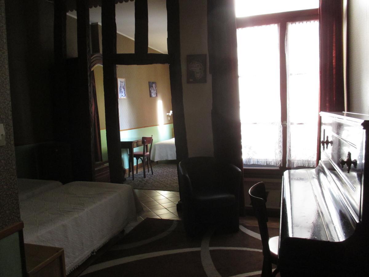 Quadruple Room (check-in not possible after 9 p.m.)
