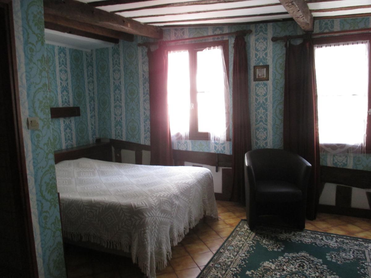 Double Room (check-in not possible after 9 p.m.)