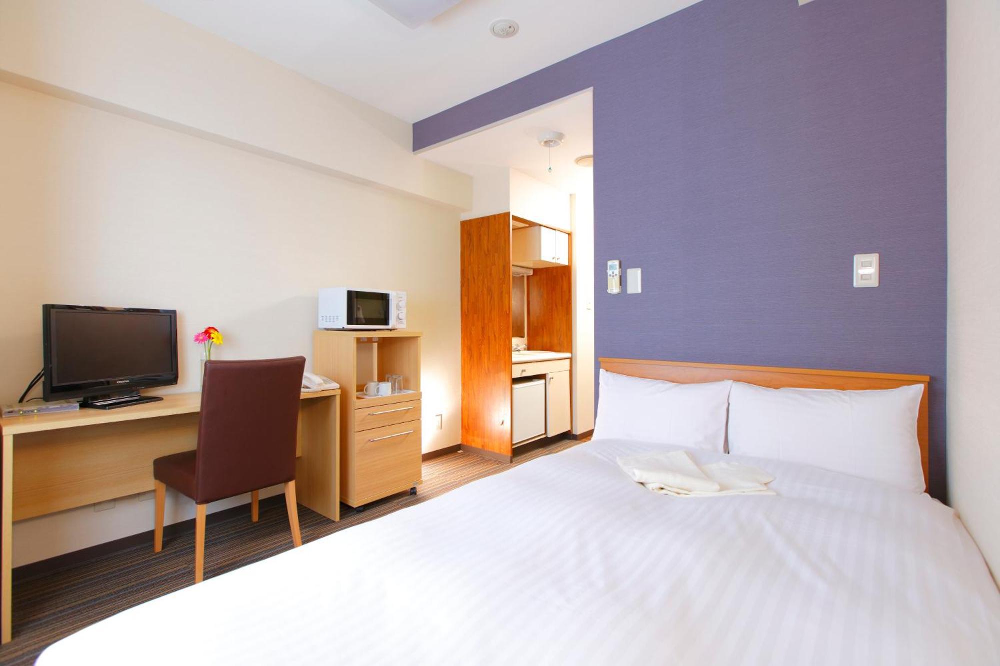 Superior Double Room with Small Double Bed - Lower Floor - Non-Smoking - House Keeping is Optional with Additional Cost