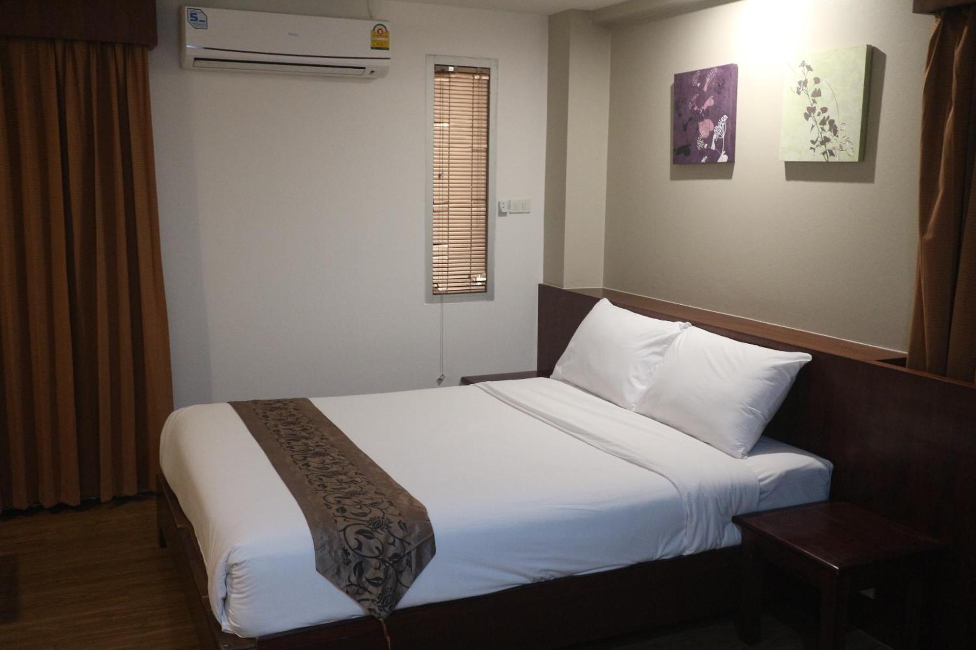 Superior Double or Twin Room No Transfer,817779374:JPEG