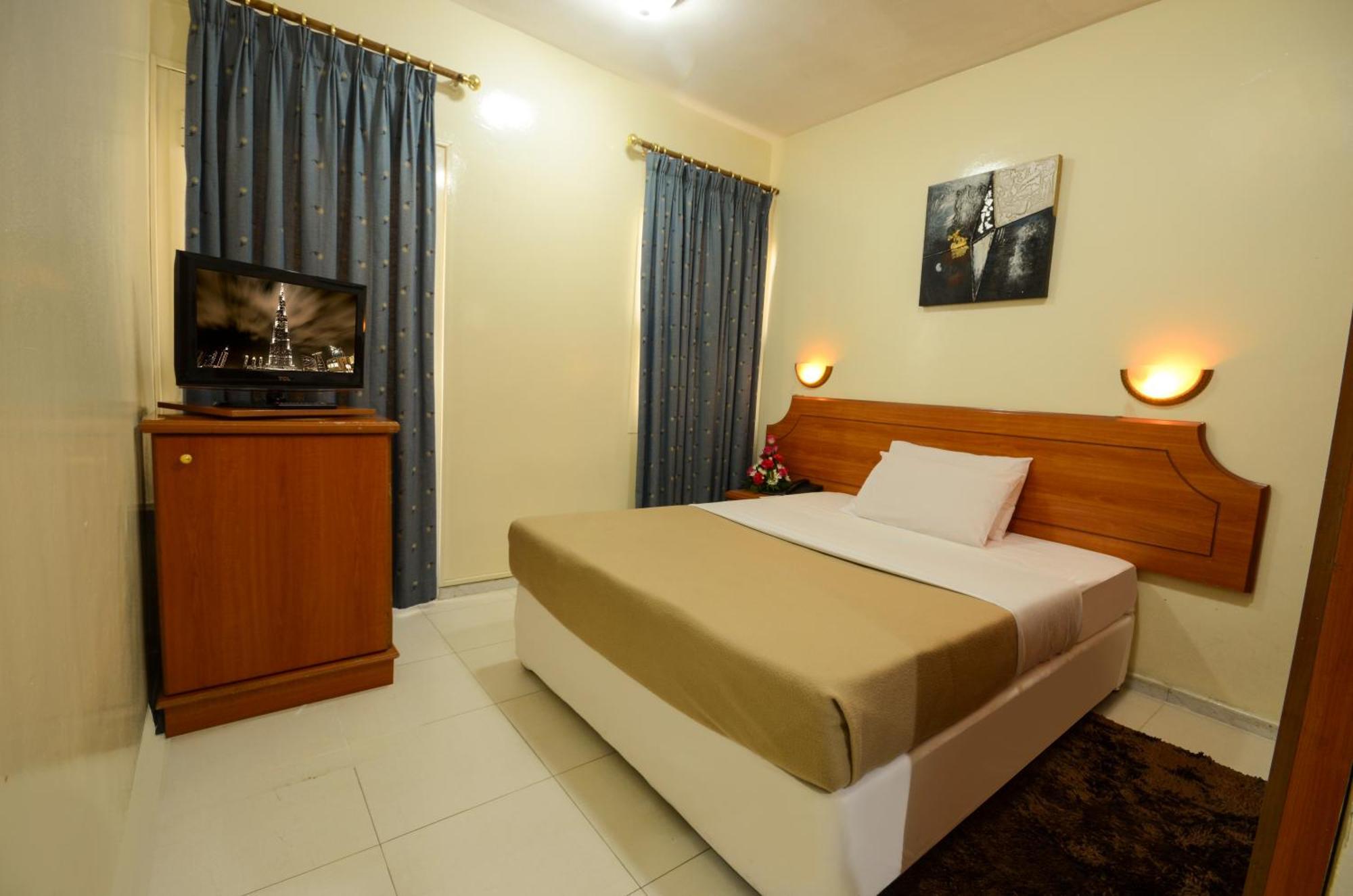 Single Room,701750005:JPEG