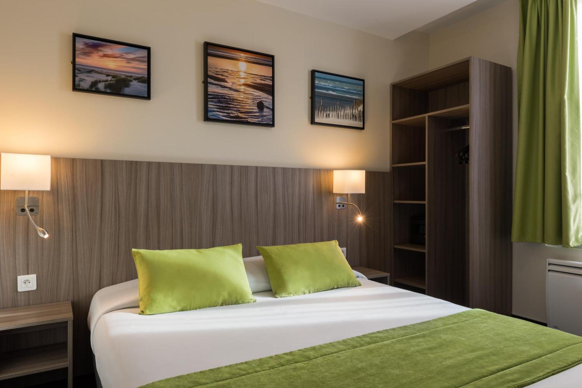 Double Room,707721151:JPEG