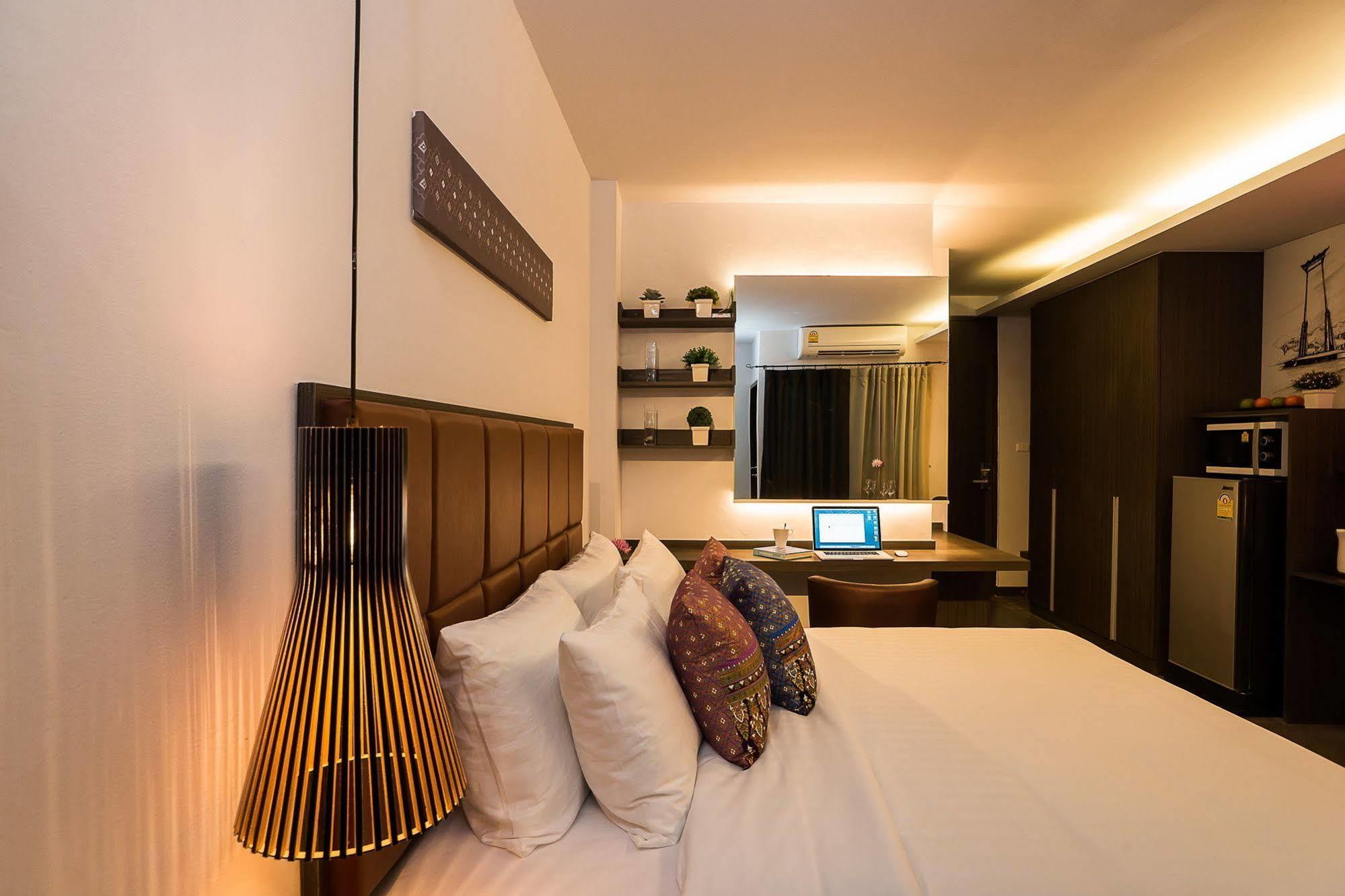 Premier Double Room,1215695911:JPEG