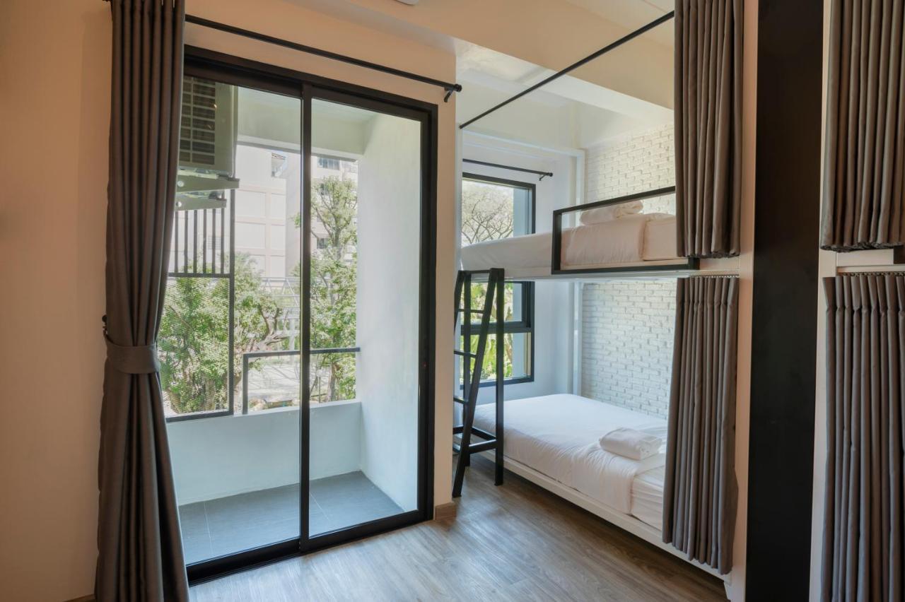 Quadruple Room with Private Bathroom