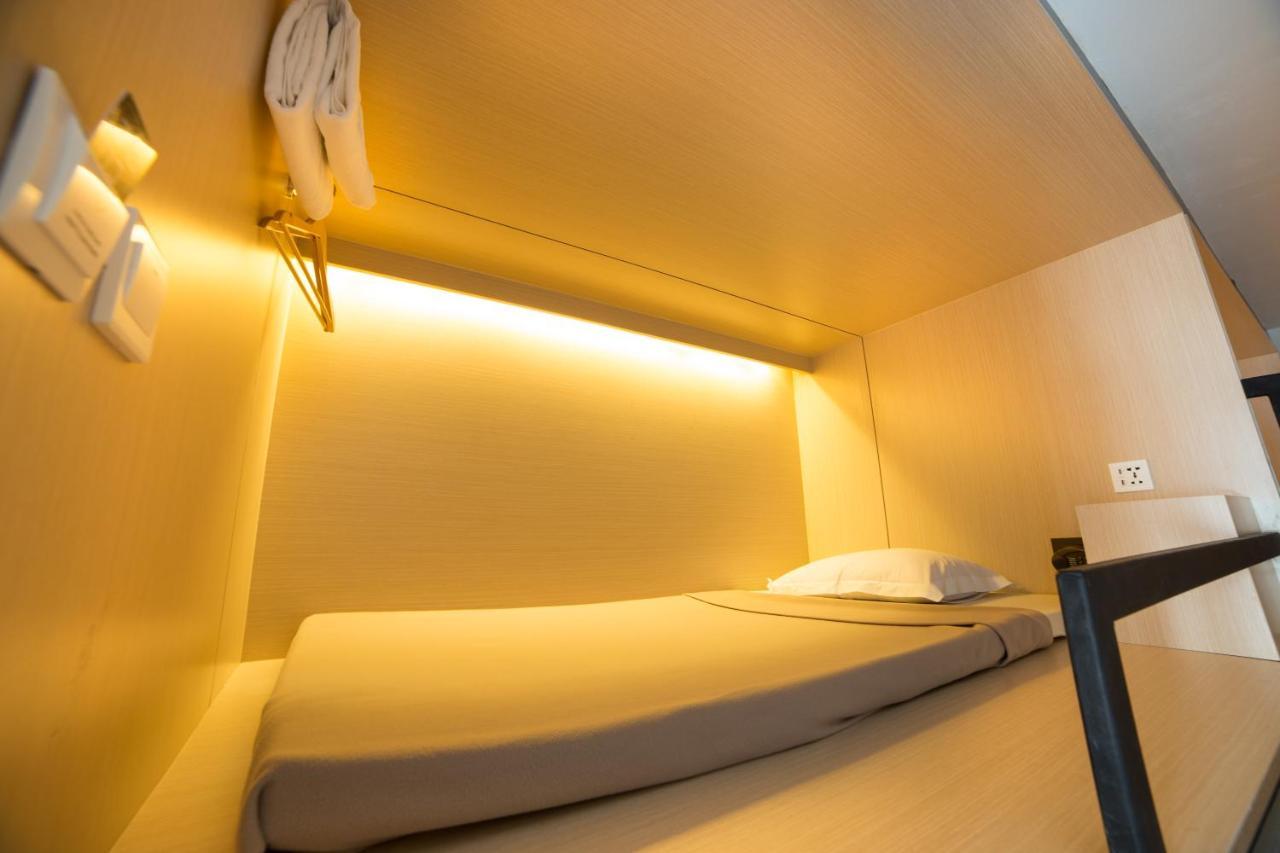 Bed in 6-Bed Mixed Dormitory Room