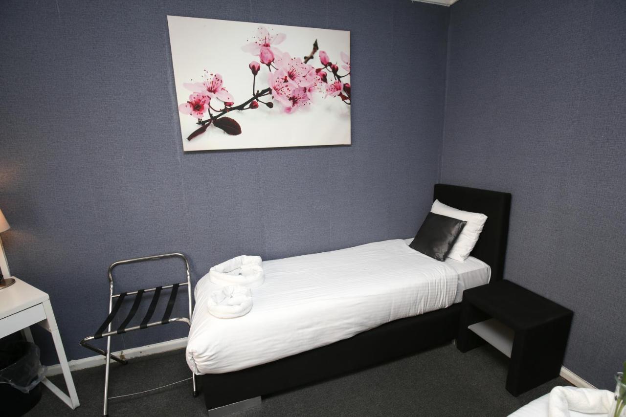 Economy Single Room with Shared Bathroom,1210144456:JPEG