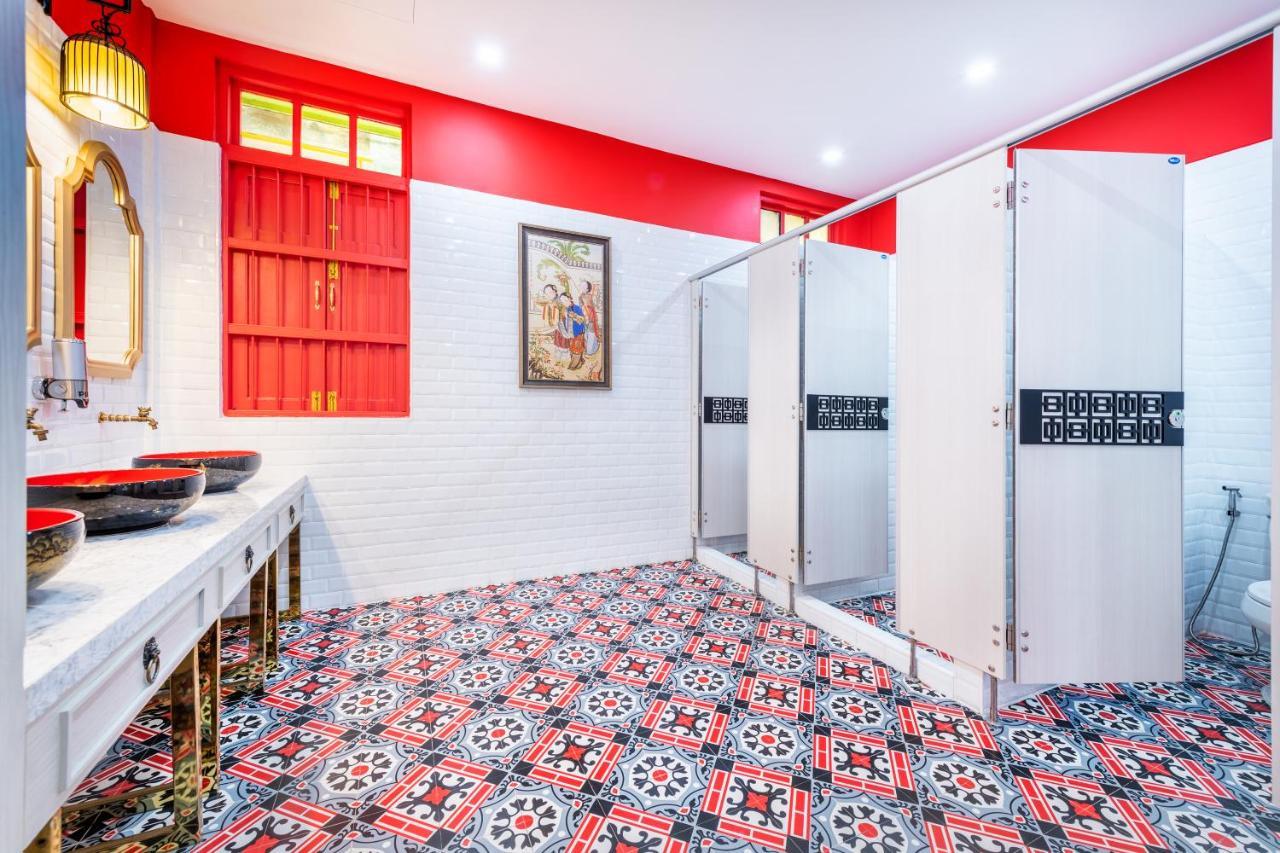 Twin Room with Shared Bathroom,1537669543:JPEG