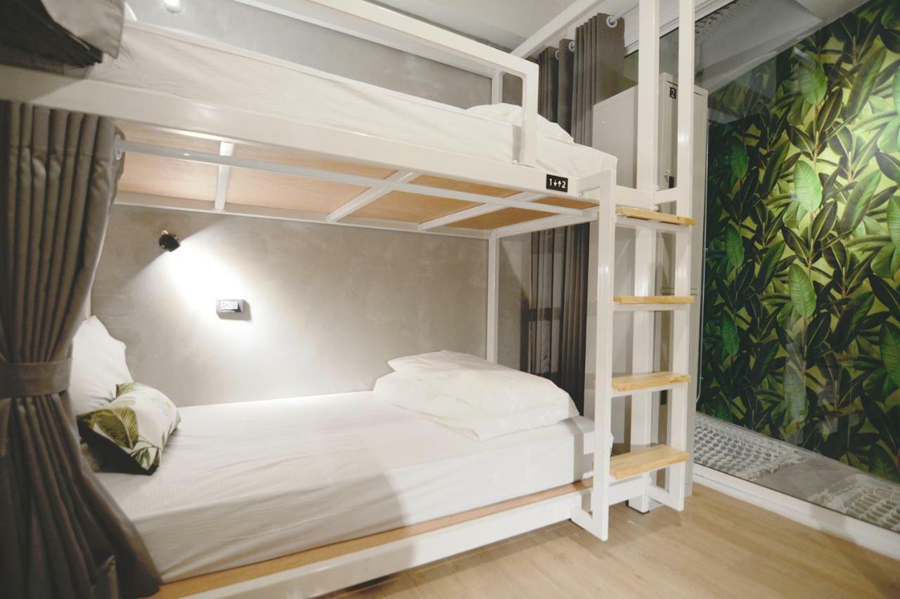 Economy Quadruple Room with Shared Bathroom,788190240:JPEG