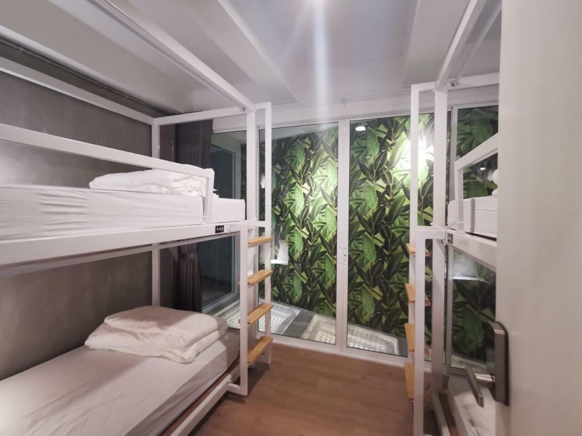 Bed in 4-Bed Female Dormitory Room,790794897:JPEG