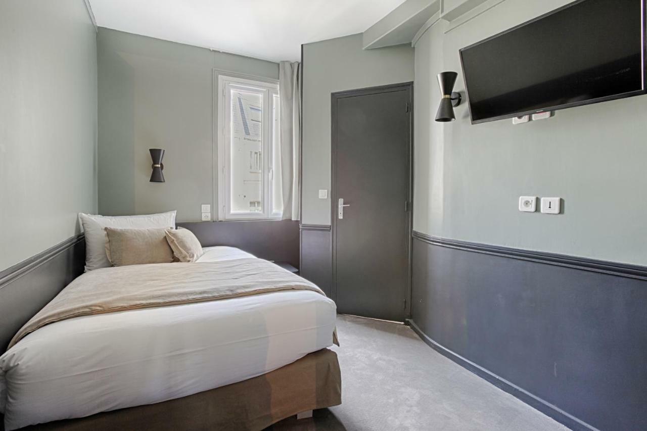 Single Room-courtyard view