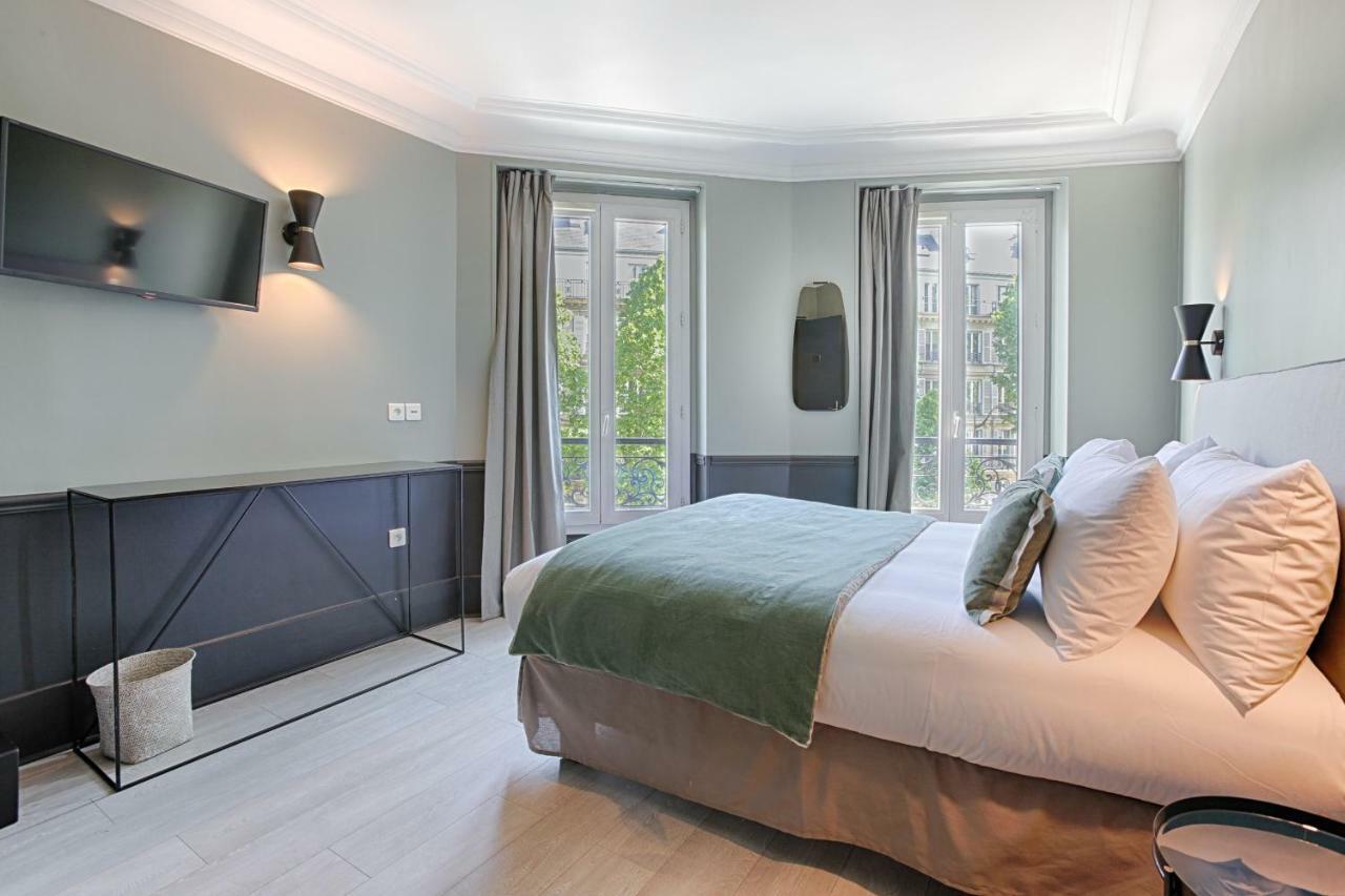 Double Room Street View