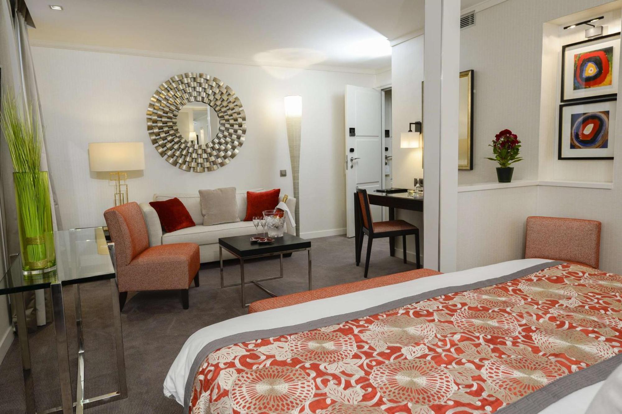 Junior King Suite