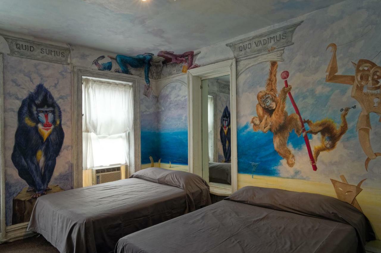 Triple Room with Private Bathroom
