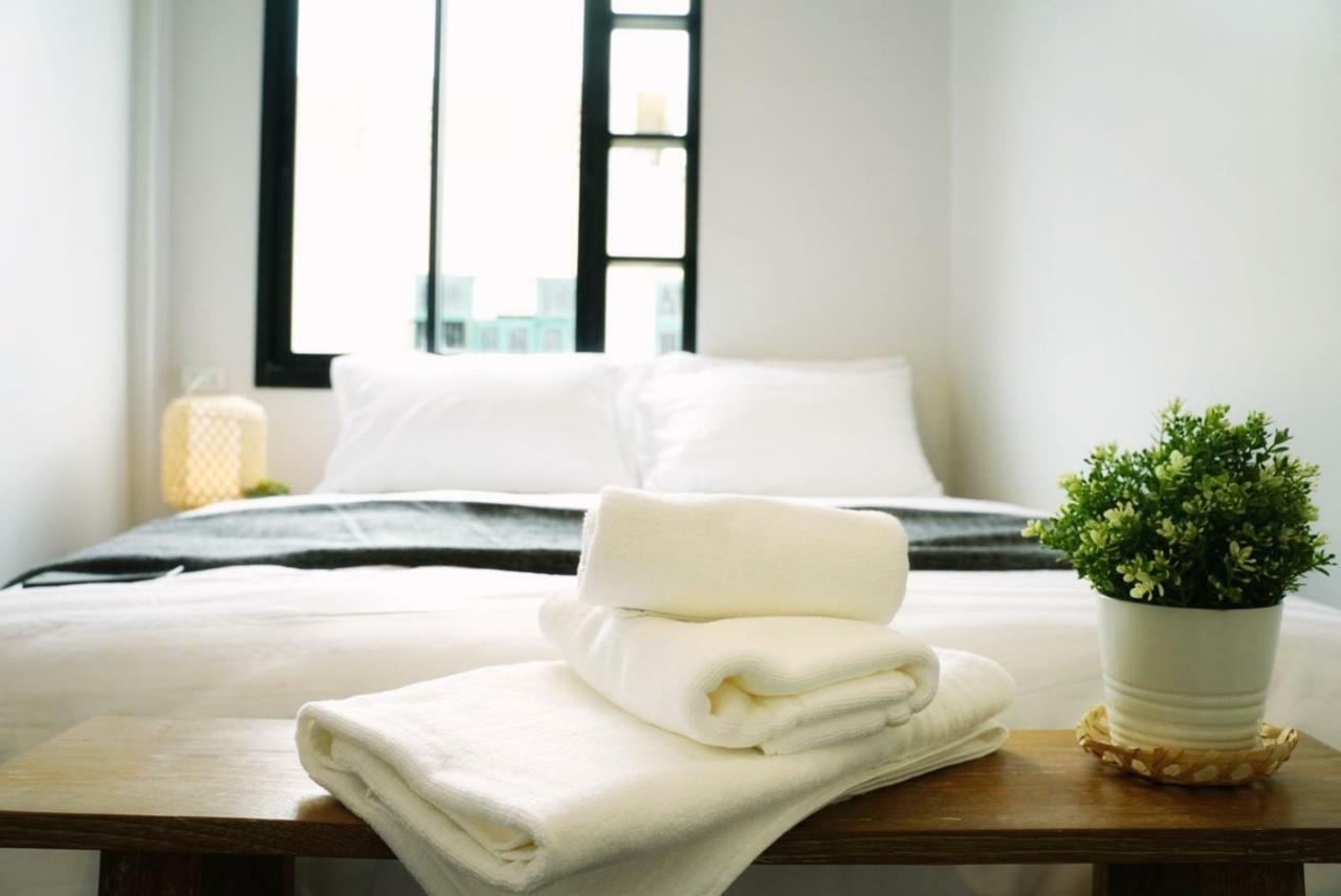 Double or Twin Room with Shared Bathroom