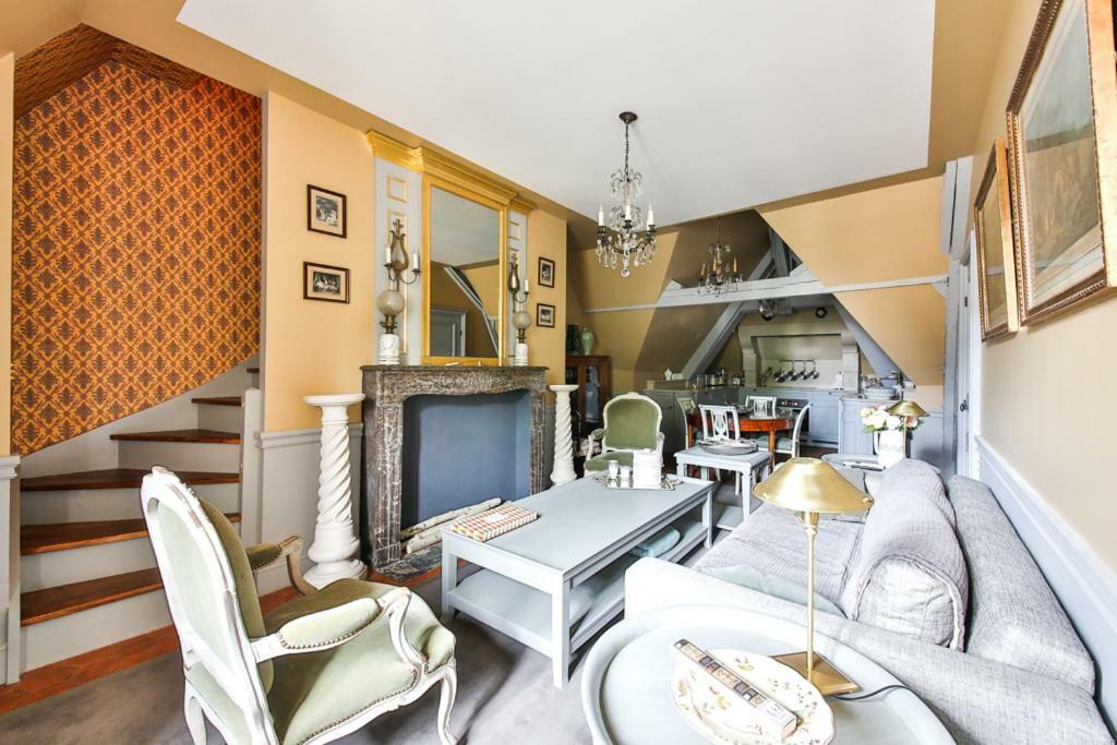 Two-Bedroom Apartment,856611416:JPEG