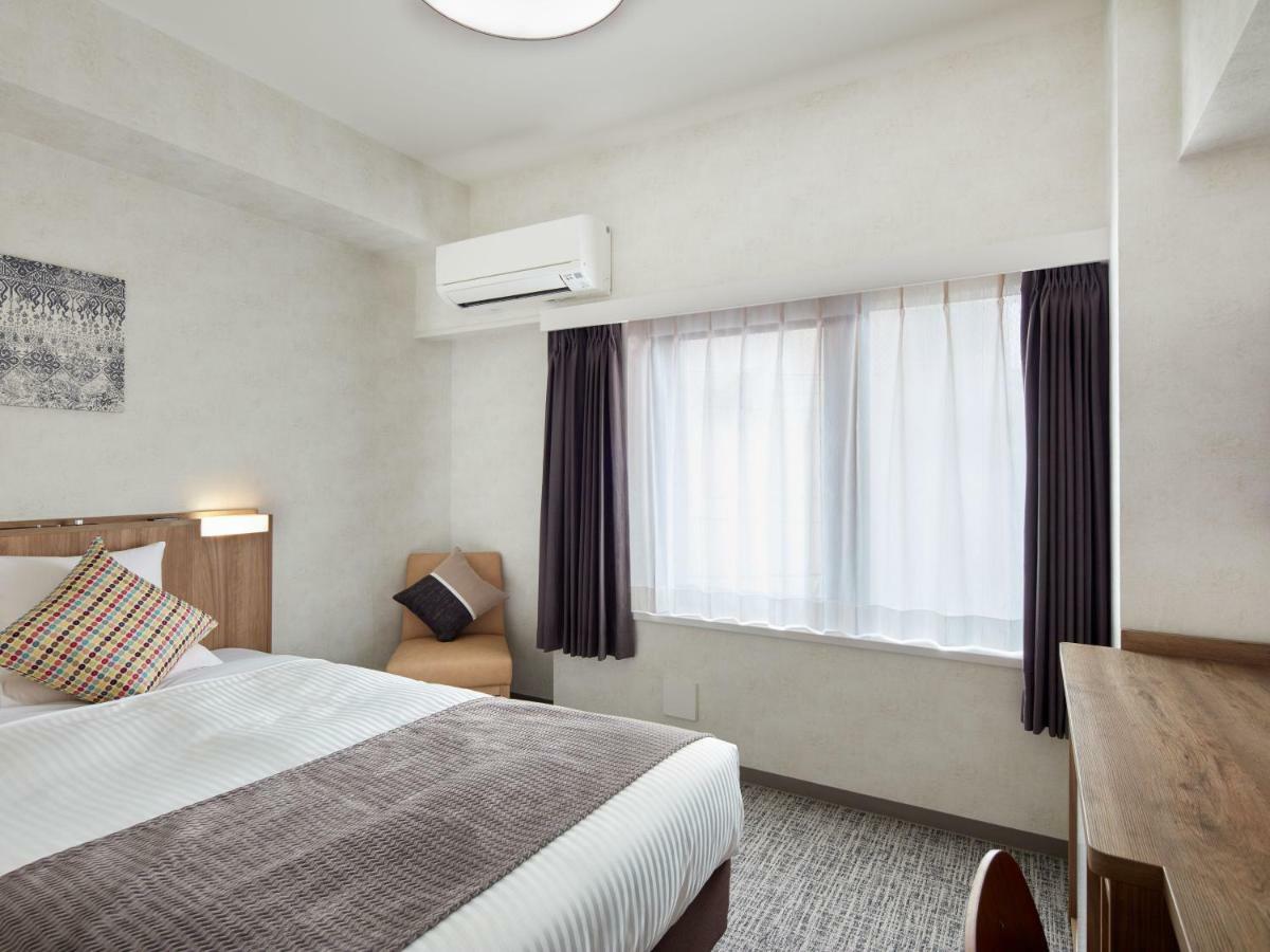 Standard Double Room with Small Double Bed - Non-Smoking - House Keeping is Optional with Additional Cost