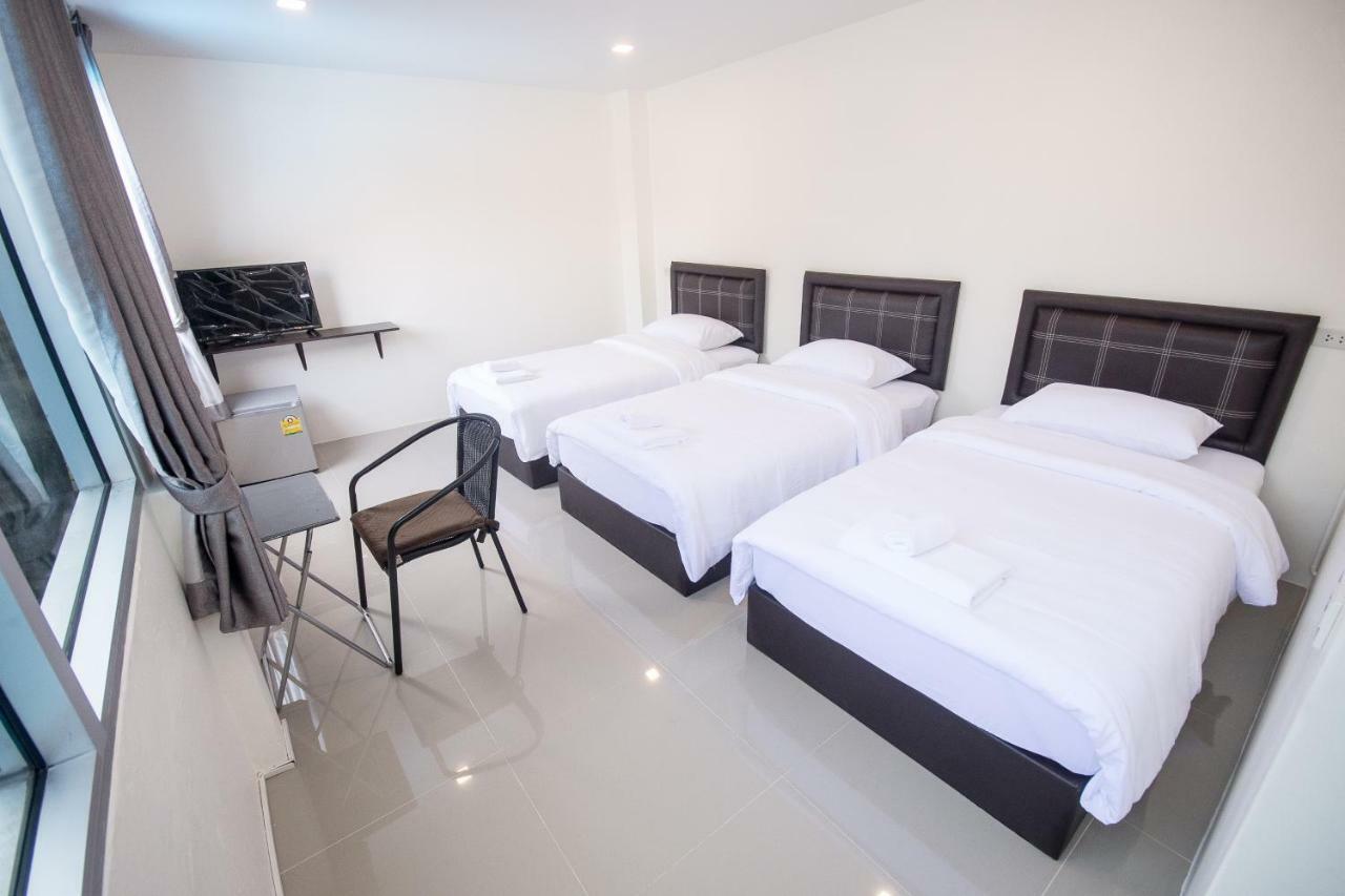 Triple Room with Private Bathroom
