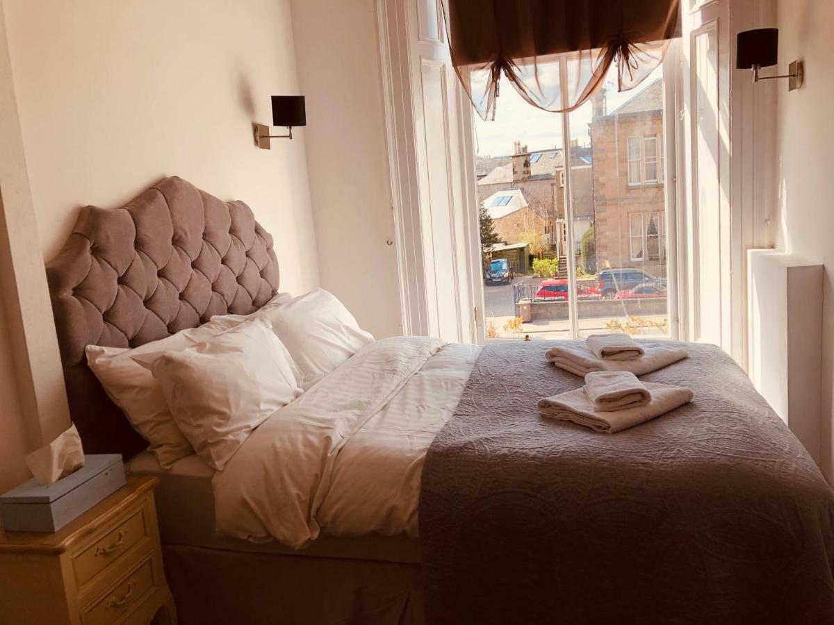 Small Double Room with Private External Bathroom
