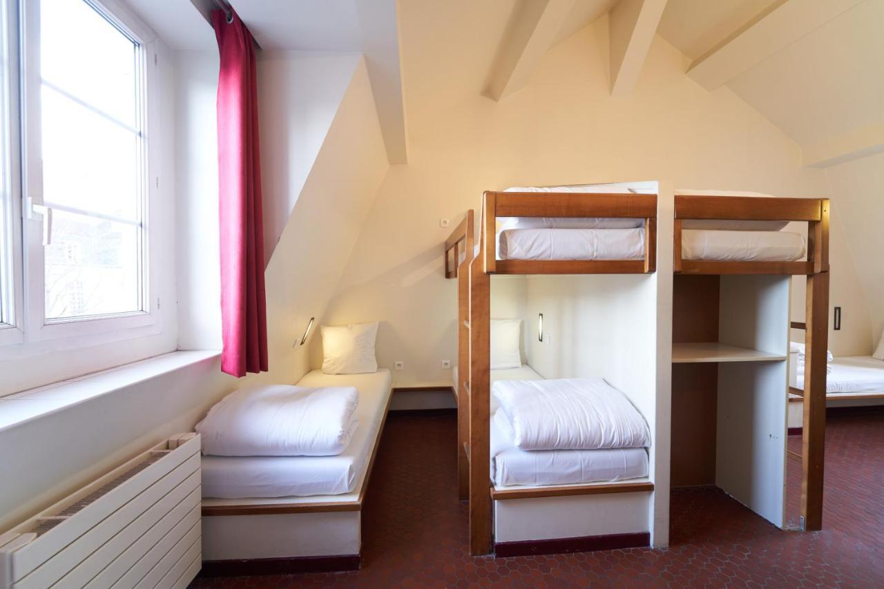 Single Bed in Female Dormitory Room,961820923:JPEG