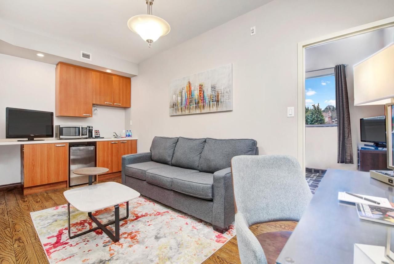 One-Bedroom King Suite with Sofa Bed