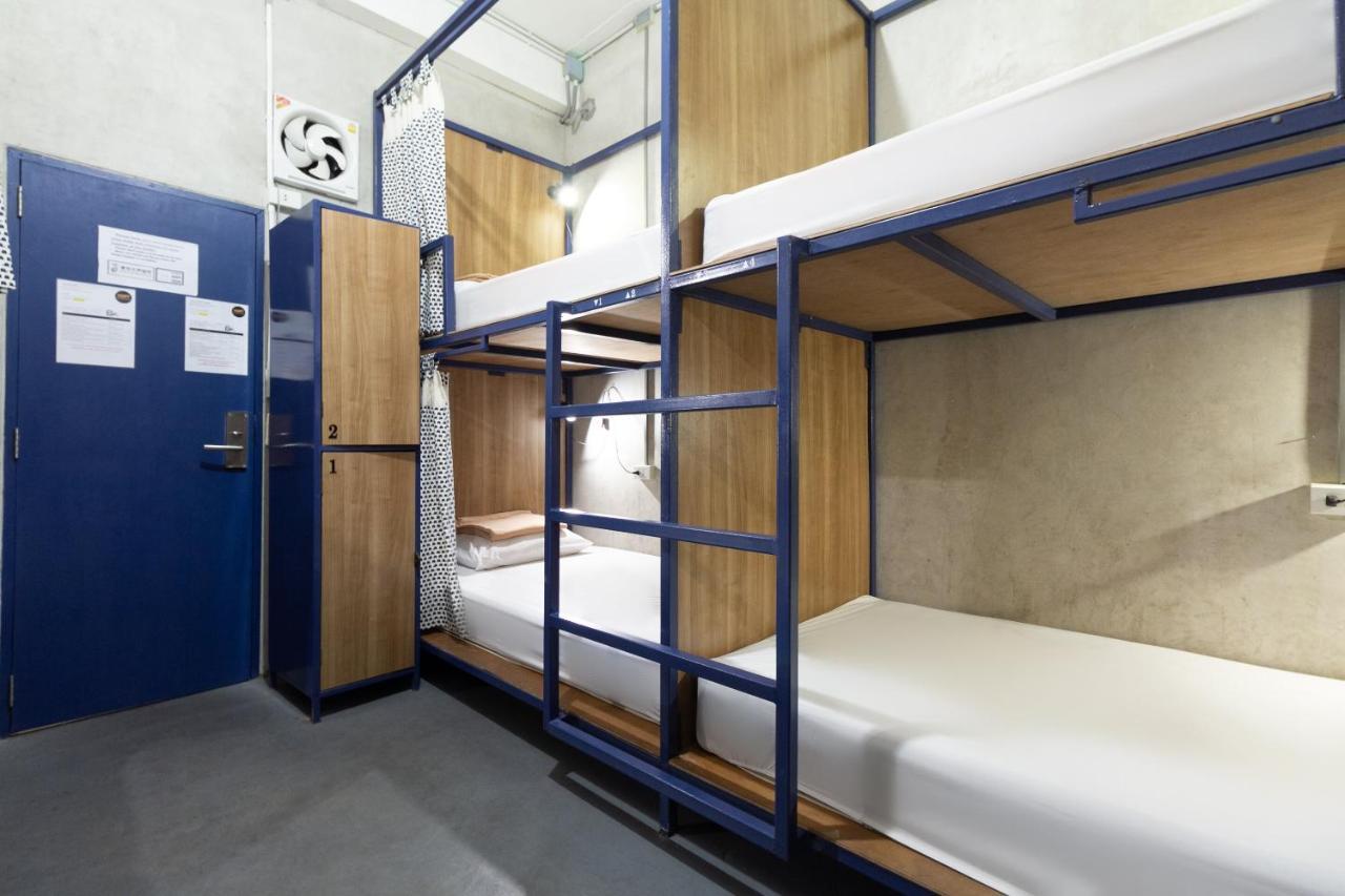 Bed in 8-Bed Mixed Dormitory Room