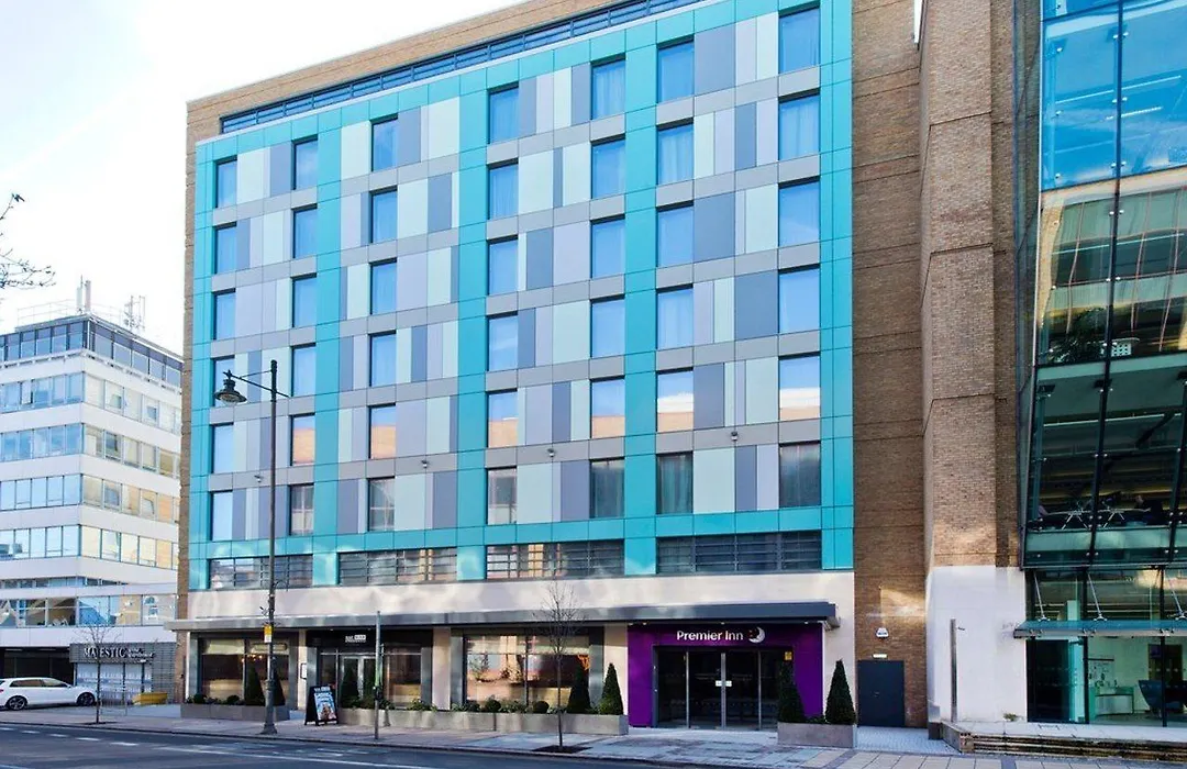 Premier Inn London Wimbledon-1