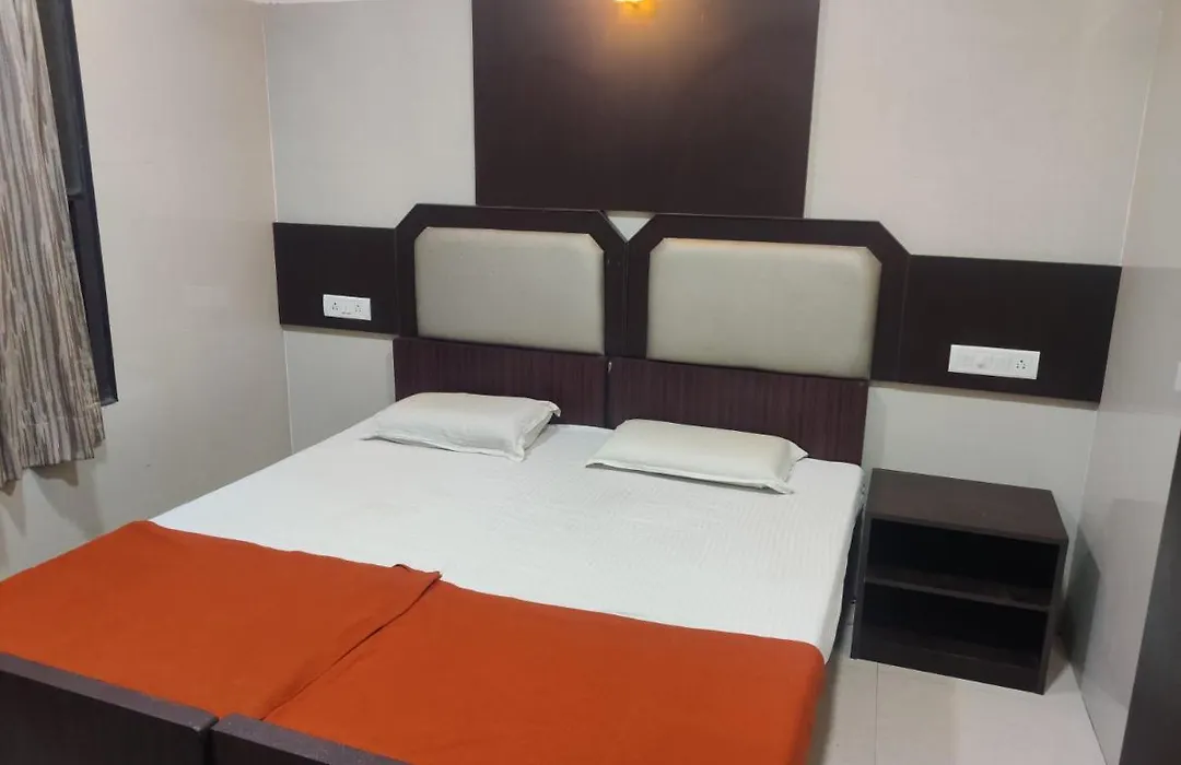 Hotel Sarada Nivas-1