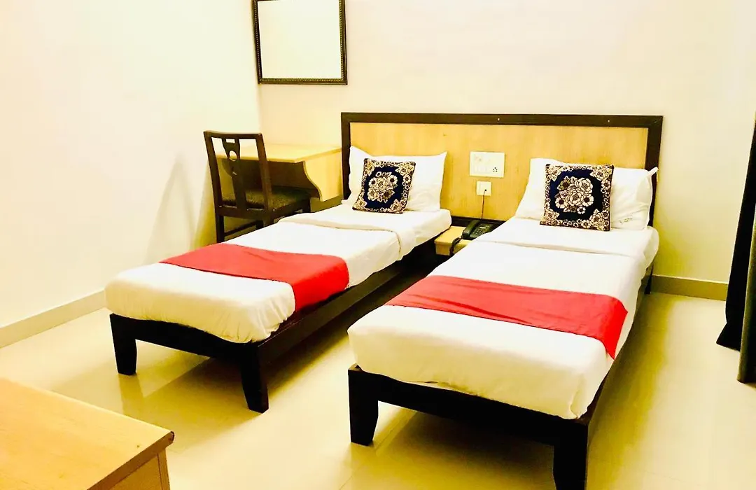 Hotel Half Moon Chennai-1
