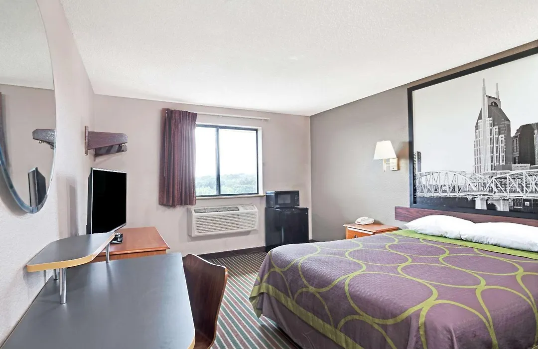Super 8 By Wyndham Nashville/ Dntn/ Opryland Area-1