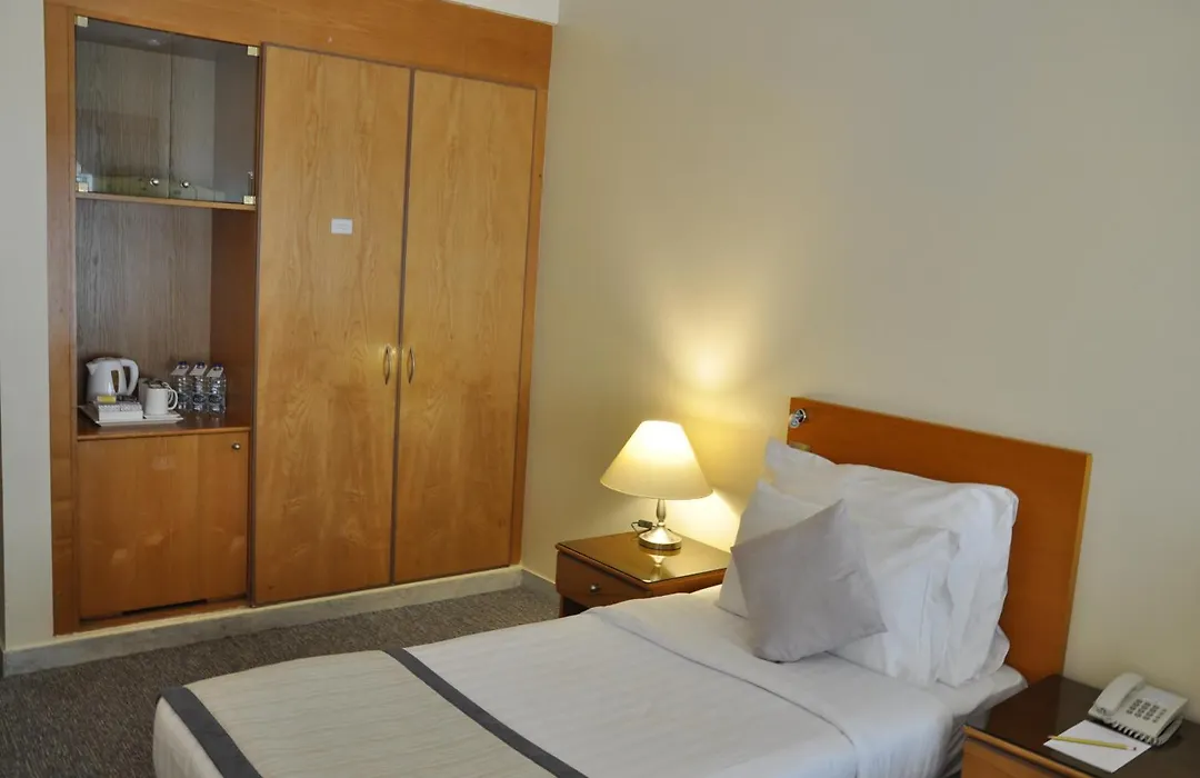 Lavender Hotel Deira-1