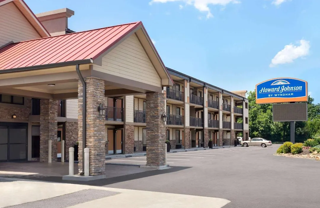 Howard Johnson By Wyndham Pigeon Forge-1