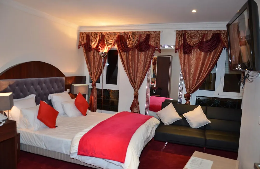 Hotel Regina Montmartre-1