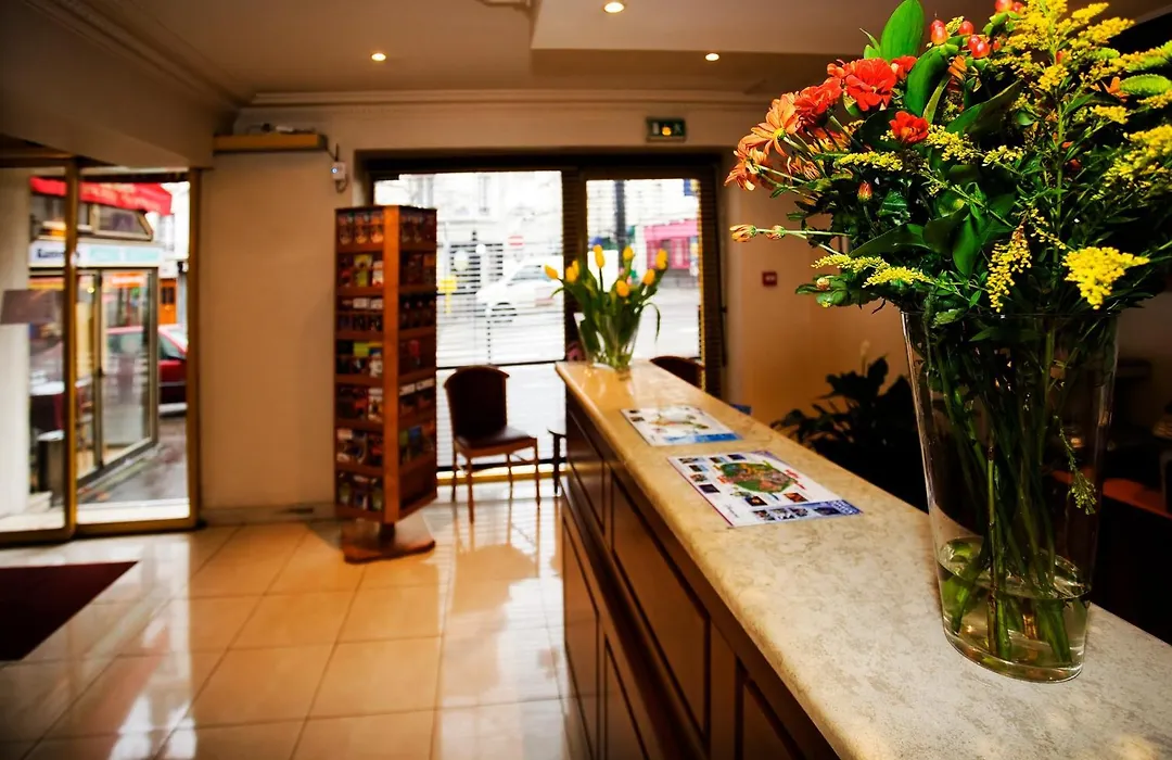 121 Paris Hotel-1