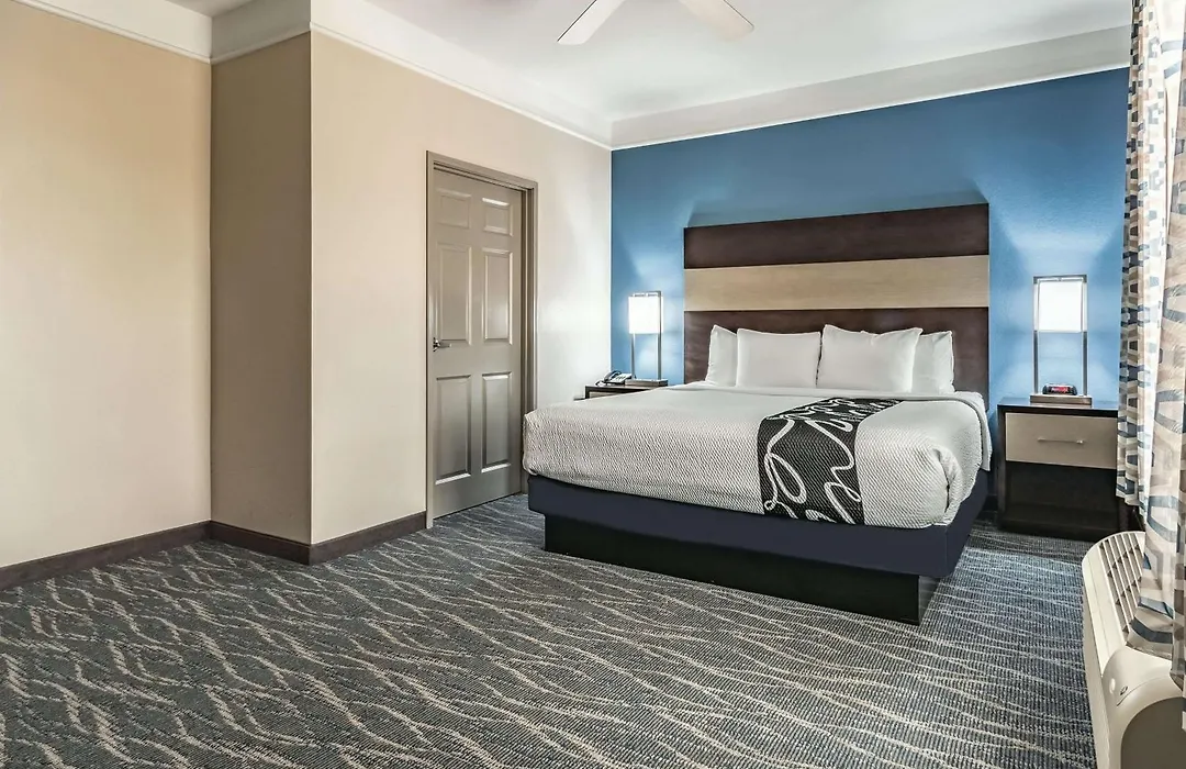 La Quinta By Wyndham Phoenix I-10 West-1
