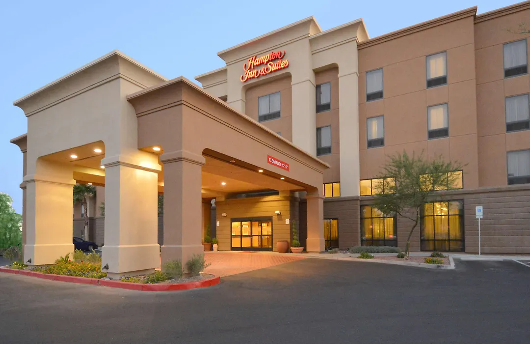 Hampton Inn & Suites Las Vegas Airport-1