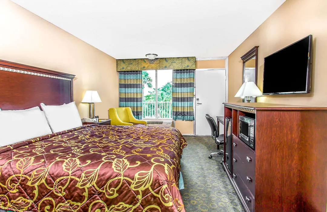 Days Inn By Wyndham Fort Lauderdale Airport Cruise Port-1