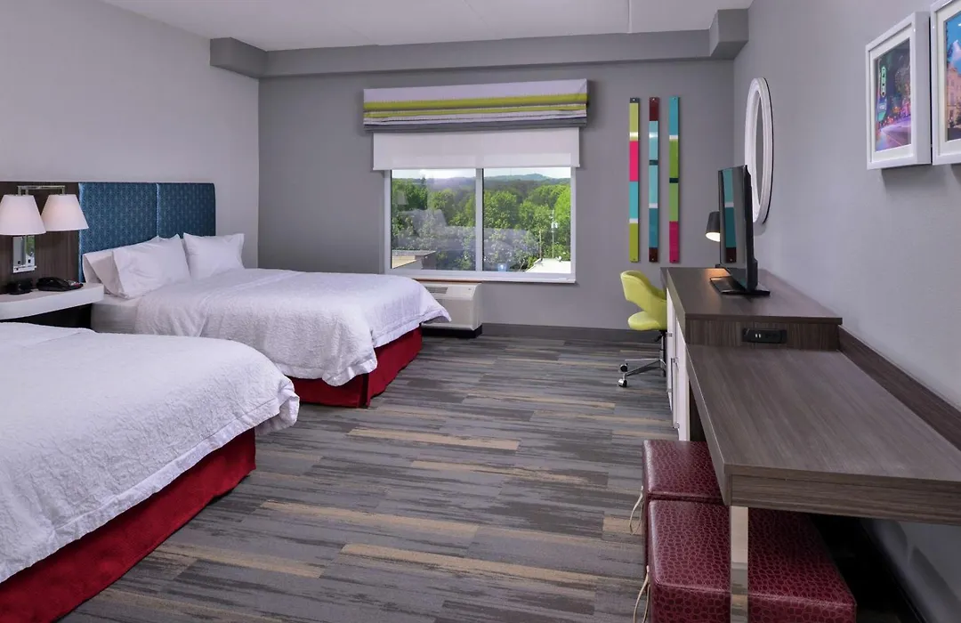 Hampton Inn & Suites Atlanta/Marietta-1