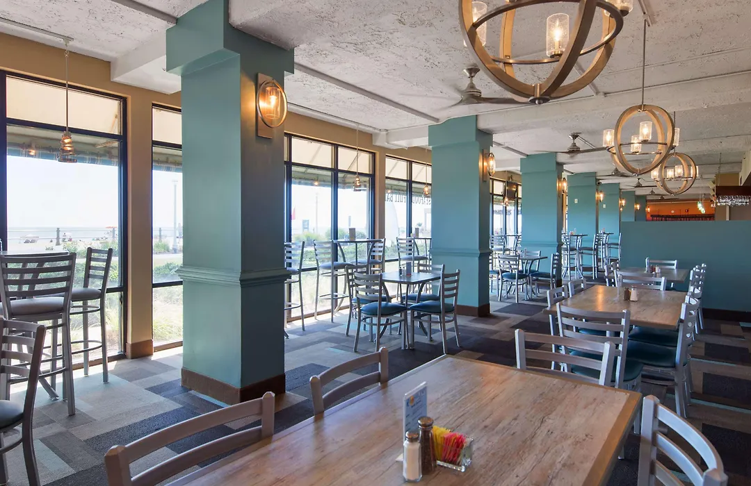 Ramada By Wyndham Virginia Beach-1
