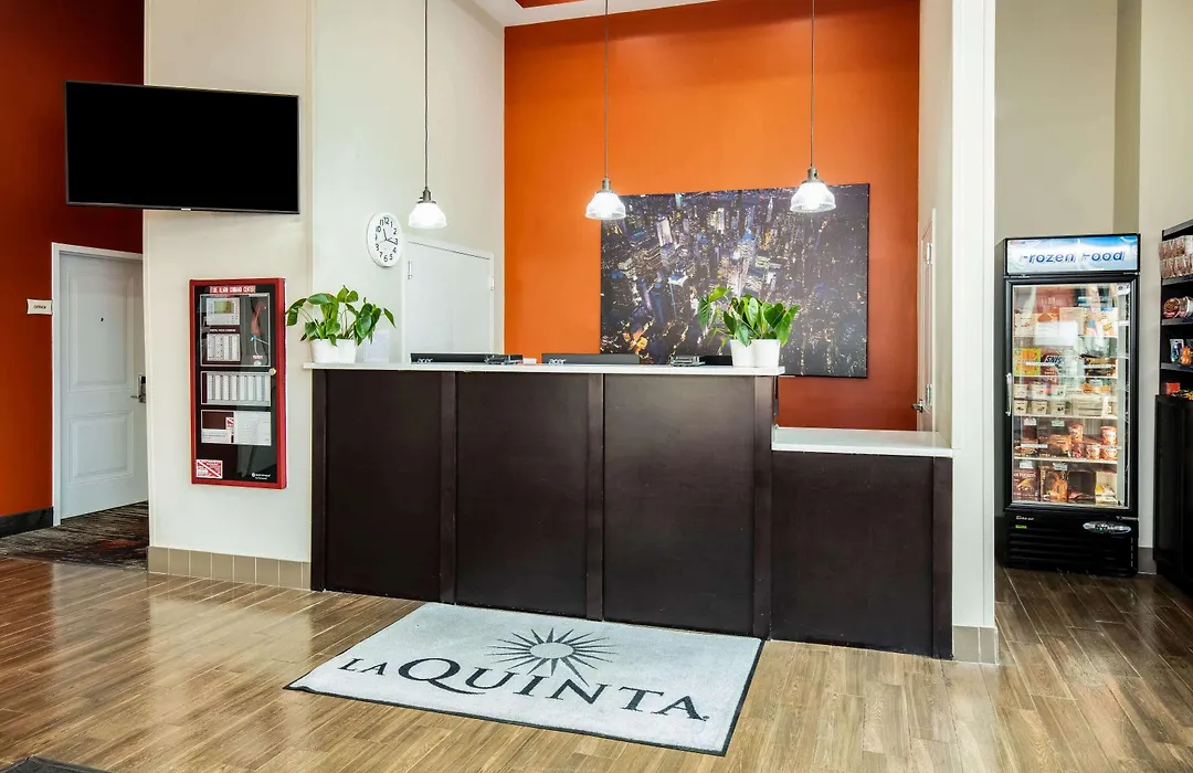 La Quinta Long Island City-1