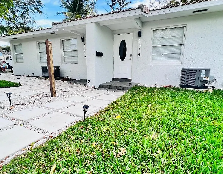 Cocobay 2Br Condos Near Beach, Galleria Mall, Wilton Manors, Cruise Port-1