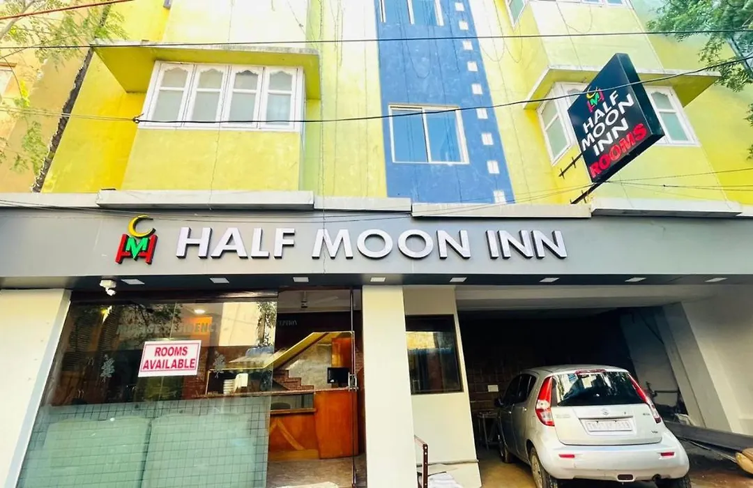 Half Moon Inn-1