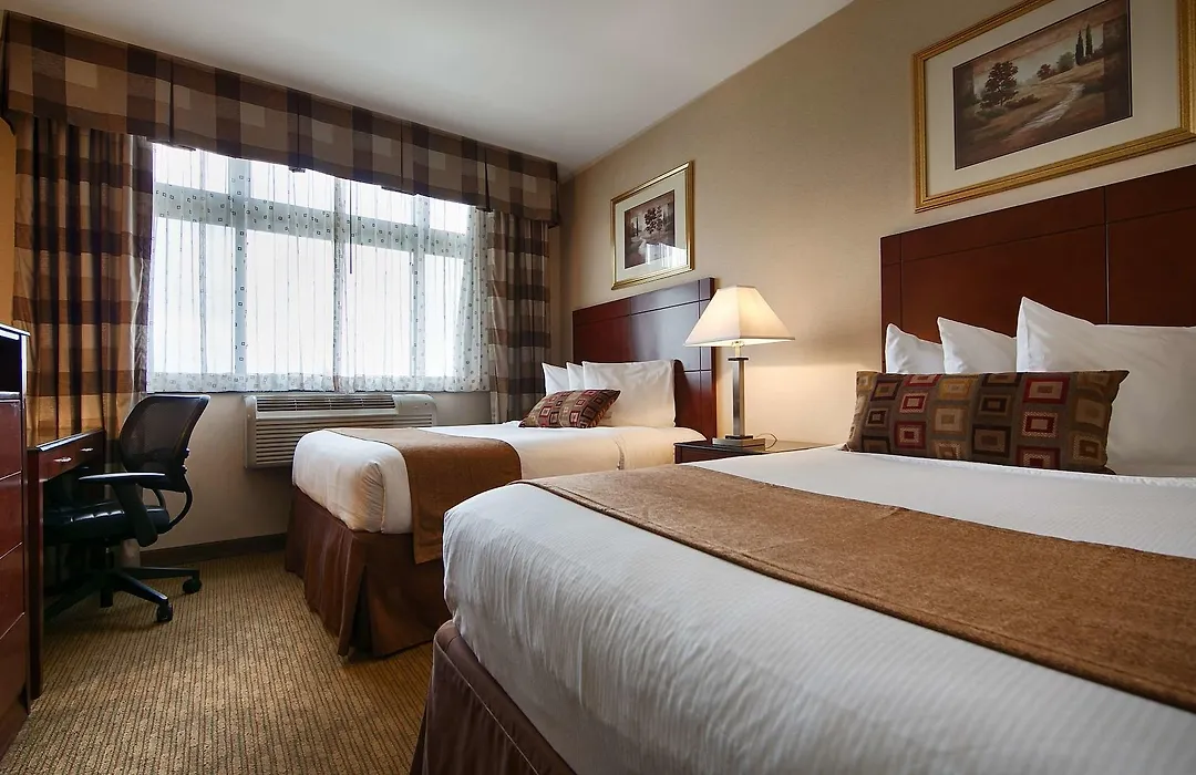 Best Western Plus Arena Hotel-1