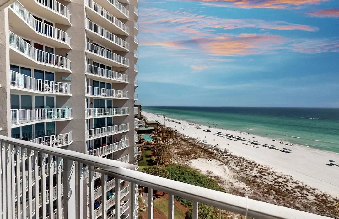 Beachfront - Renovated - Gulf View Bedroom - Flpcb5-1