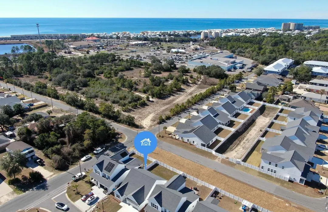 Goin Coastal By Nautical Properties Vacation Rentals-1