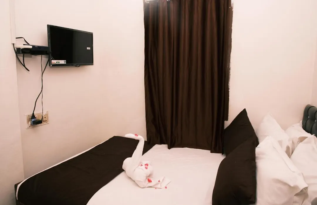 Aum Karthikeya Residency - Near Chennai Railway Station-1