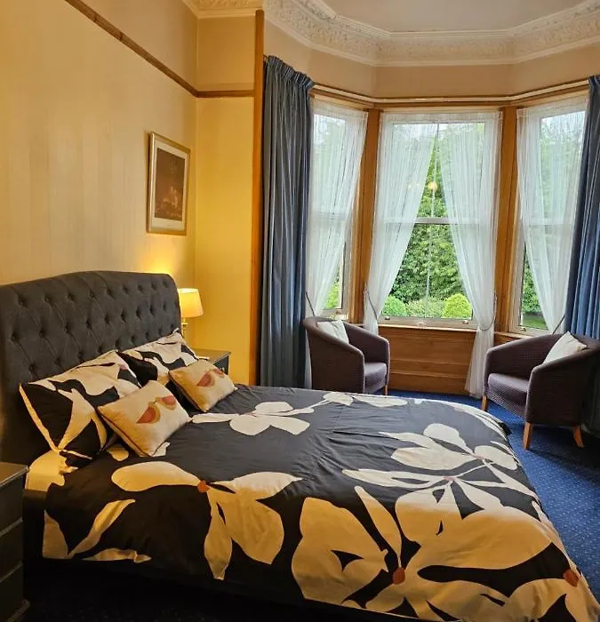 Smiths Guest House-1